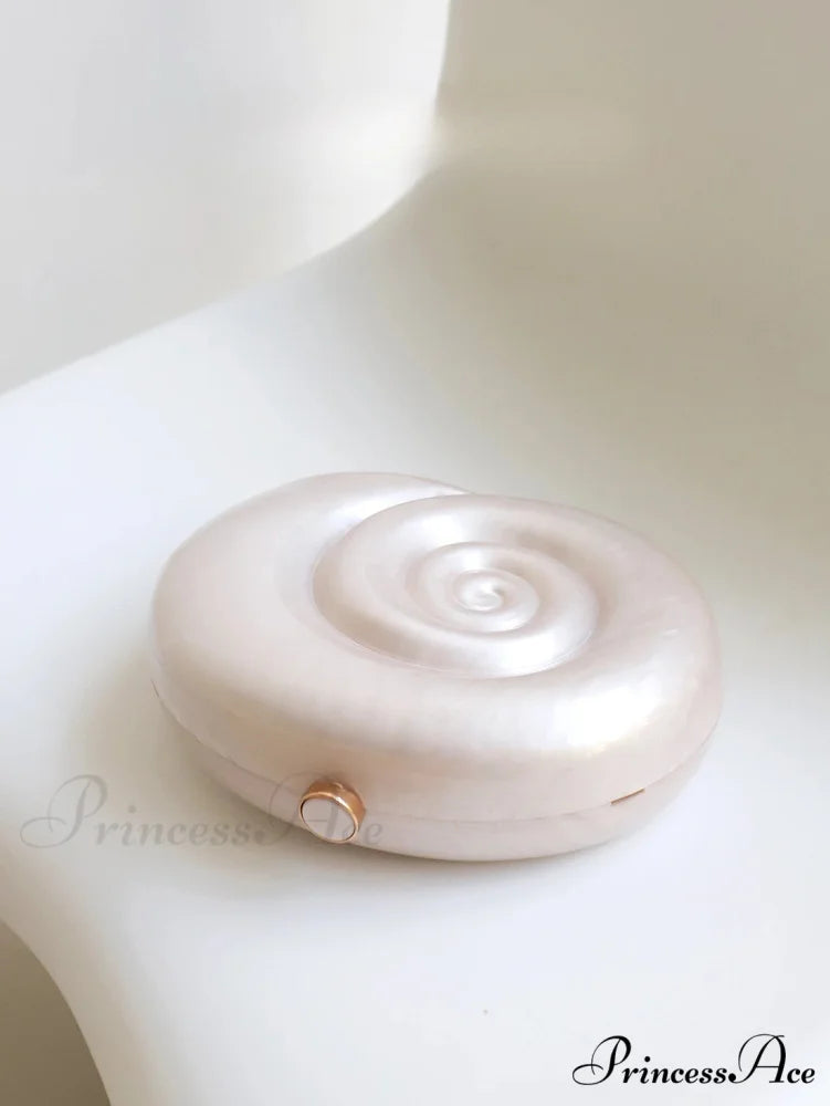 Stylish Snail Shaped Acrylic Clutch Bag Evening Party Bag SHELL clutchbag-250126