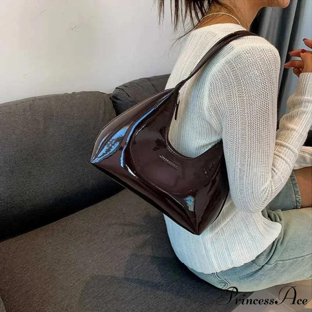 Stylish Sturdy Shoulder Bag for Women shoulder-250126