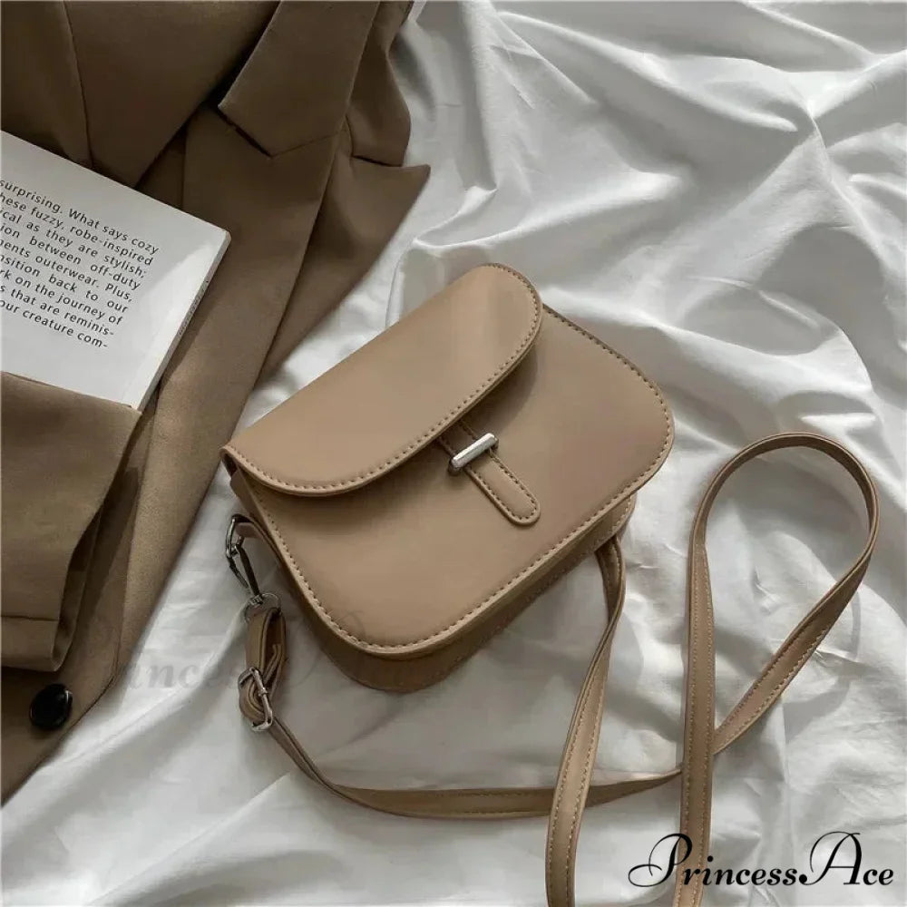Synthetic Leather Saddle Crossbody Shoulder Bag Khaki shoulder-250126