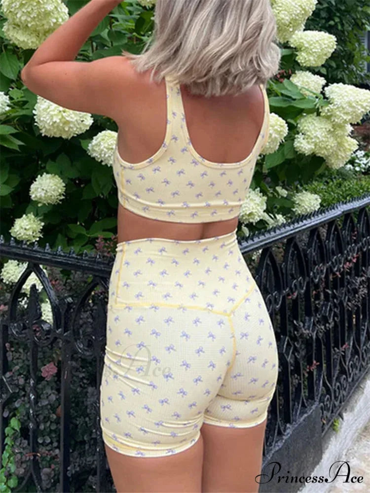 Tight Fit Fruit Bow Print Sleeveless Camis Crop Top with Bodycon Biker Shorts Set twopiecesset-250126