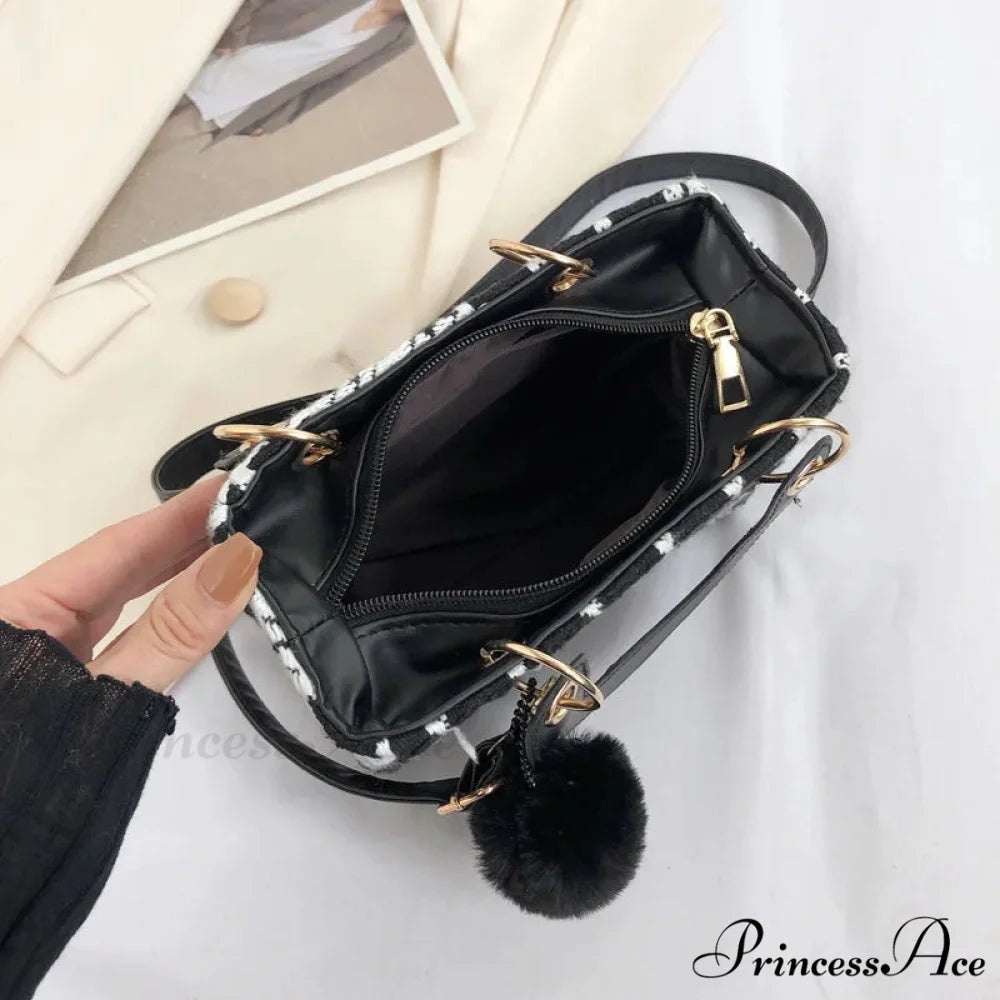 Traditional Tartan Woolen High-End Designer Clutch Crossbody Purse handbag-250126