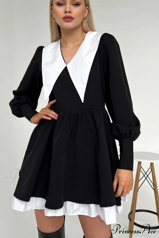 V Neck Babydoll Dress in Solid Color Black / S