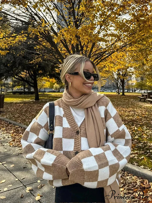 V-neck Square Printed Color Block Cardigan Modified Output: V-neck Square Patterned Colorful Block Sweater