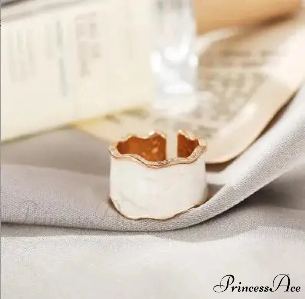 Vintage Enamel Irregular Shape Geometric Adjustable Ring Adjustable / White