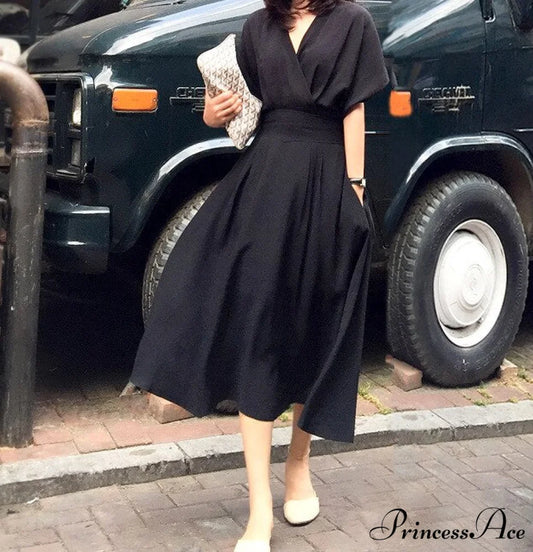 Waist Hugging V-neck Fashion Sexy Maxi Dress Black / One Size