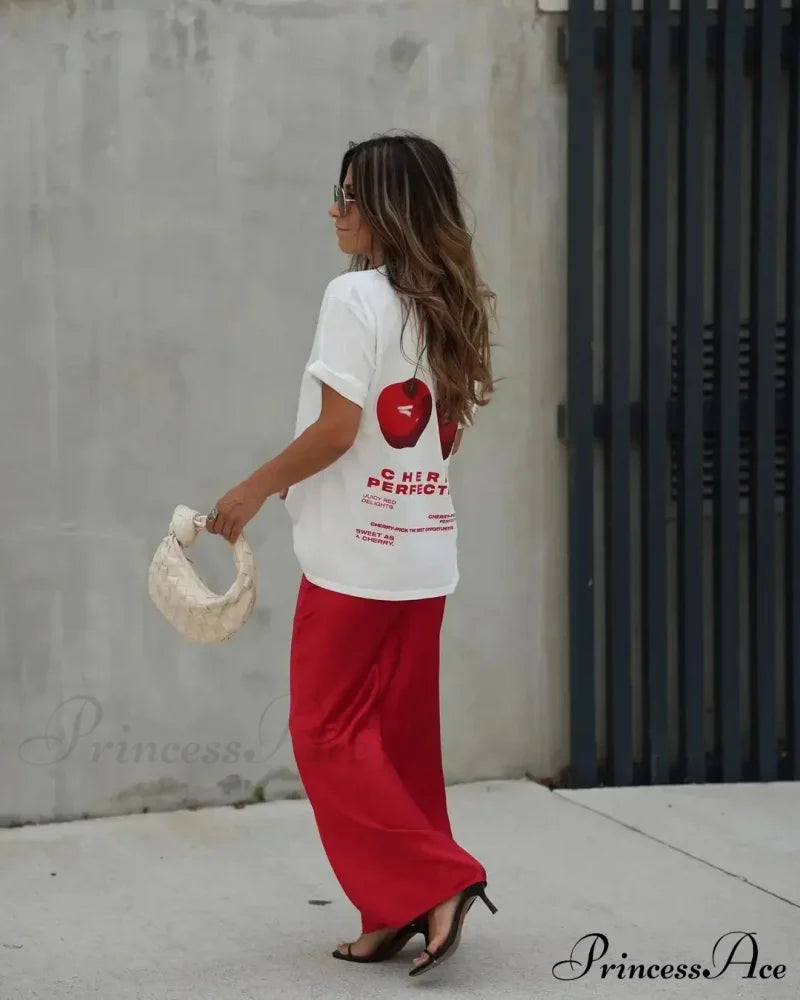 Warm Cherry Visual T-shirt t-shirt-250223