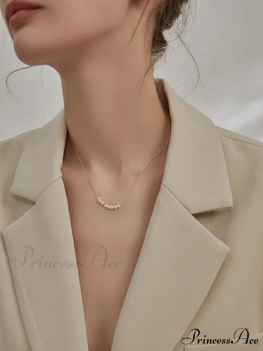 Water Pearl Choker Necklace