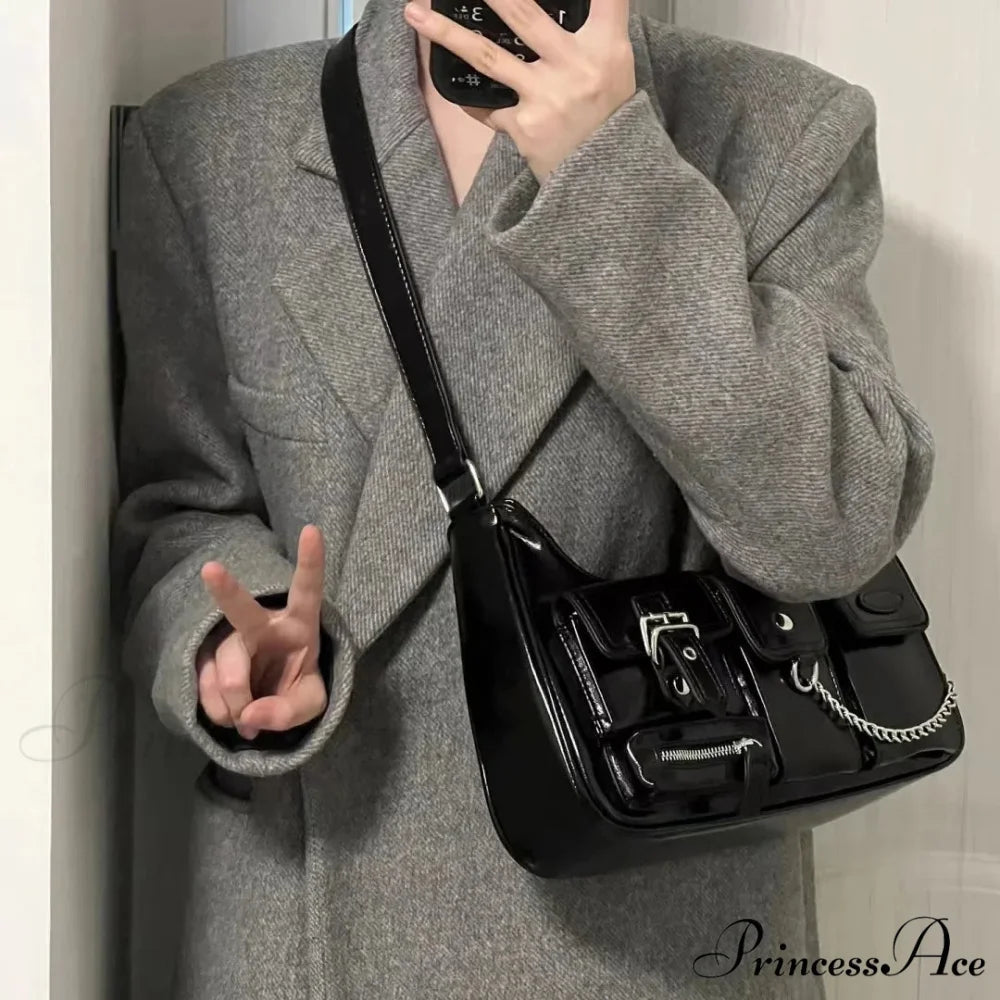 Wealthy Punk Chain Crossbody Shoulder Bag Black shoulder-250126