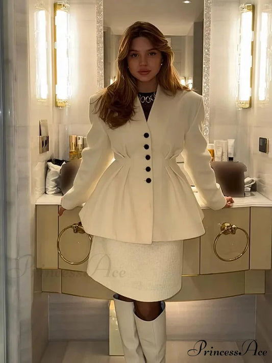 White Deep-neck Folded A-shaped Coat rice white / S coats-241228