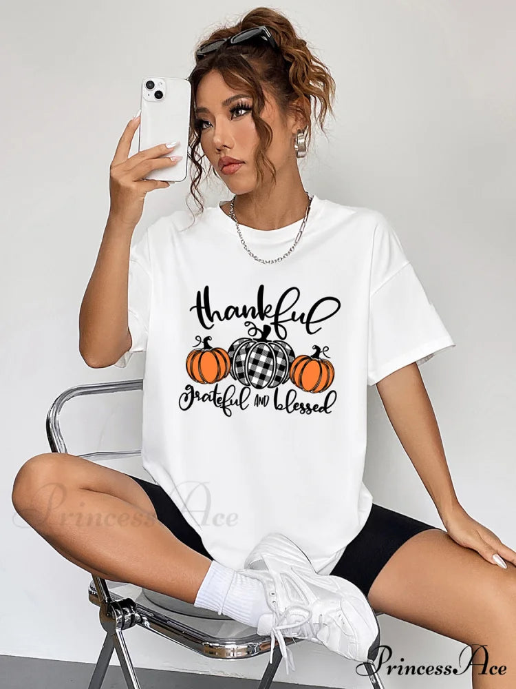 with Fall Graphic T-Shirt Neck Thanksgiving Round Season and Brief Sleeves