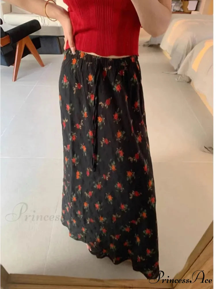 2024 Bohemian Maxi Skirt Tall Waist Flower Printed Hippie Rose Stylish Black / M skirt-250126