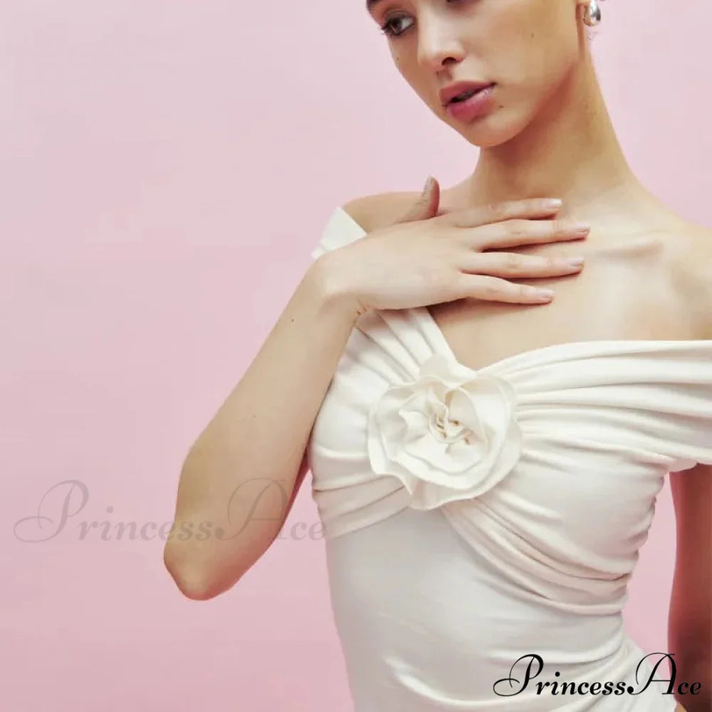 3D Blossom Difference Midriff Top croptop-250223