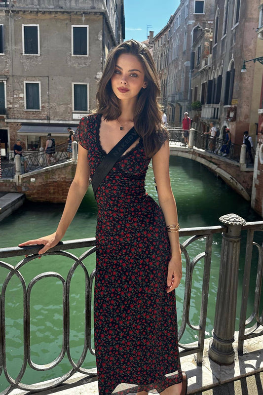 Black Rose V Neck Slim Fitted Bodycon Floral Dress