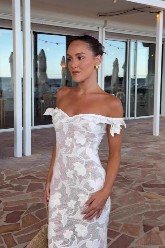 Elegant White Fishtail Maxi Dress