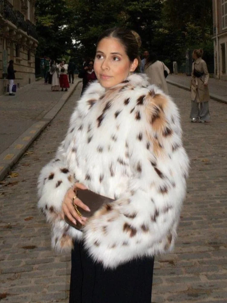 Contrast Stand Collar Faux Fur Coat Coats-241208