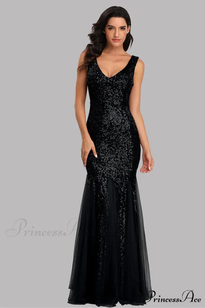 Adeline Sparkly Stylish Sequin Fishtail Gown S / Black