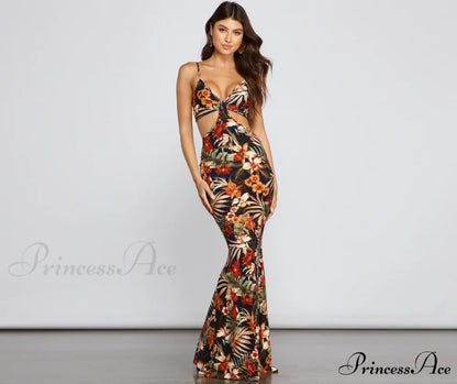 All Eyes On Me Graceful Floral Eyelet Maxi Dress NAVY / XS