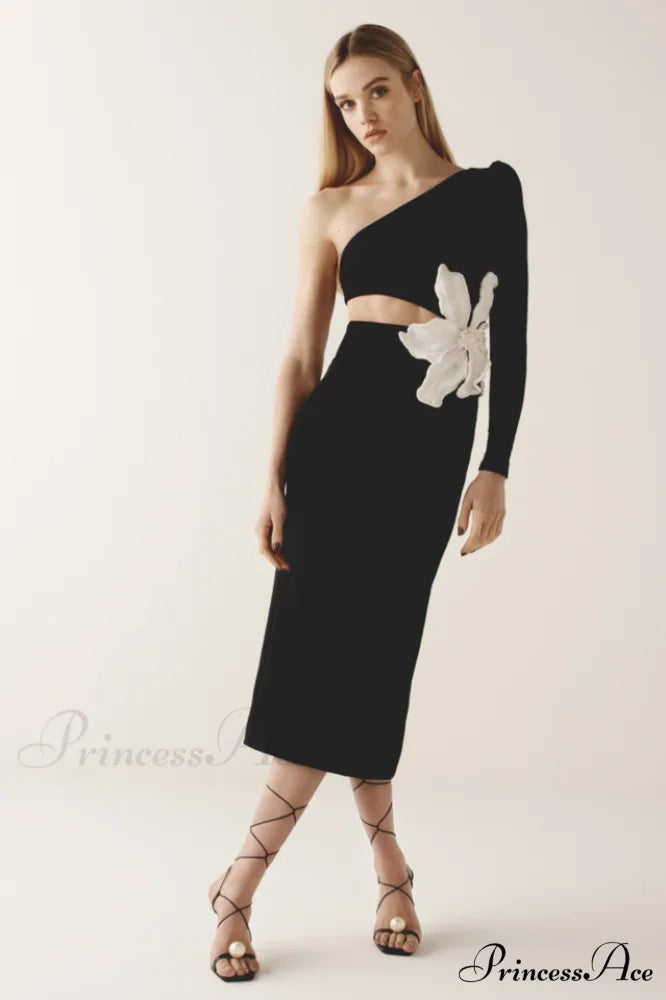 Angelica One-Shoulder Stylish Flower Appliqu鑼?Dress