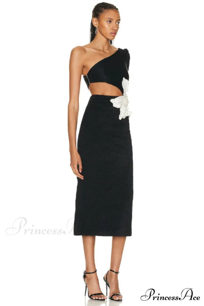 Angelica One-Shoulder Stylish Flower Appliqu鑼?Dress