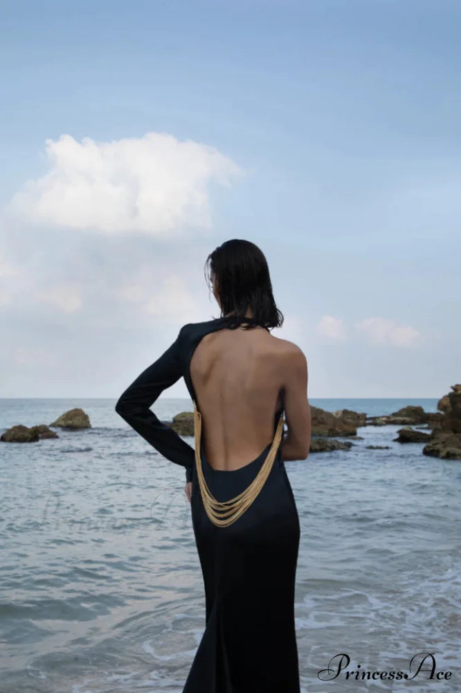 Angelou Black Backless Charming Chain Maxi Dress