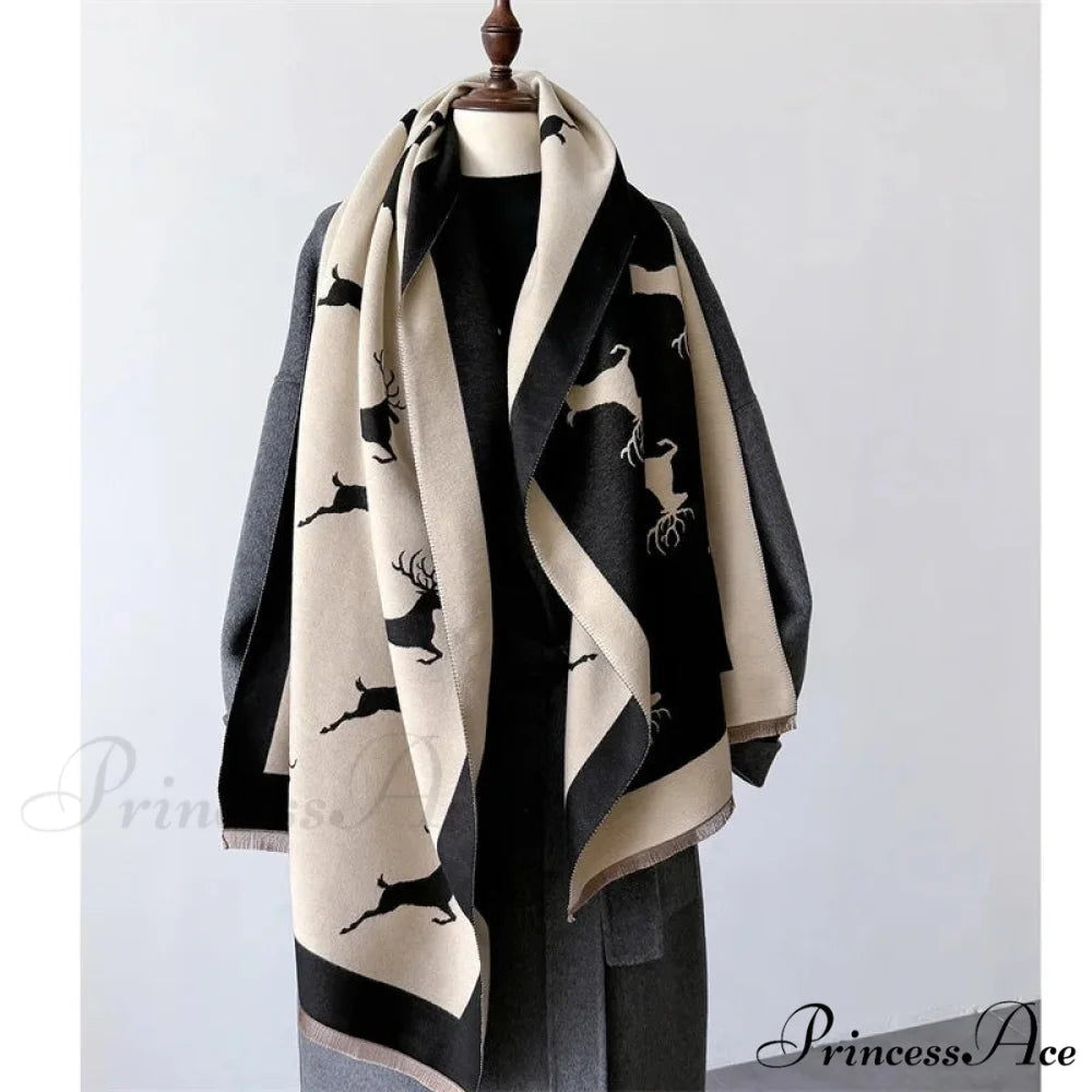 Animal Pattern Cashmere Scarf black 2 scarf-241228