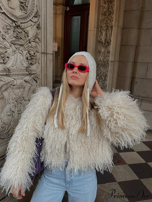 Antique Strong Luxurious Furry Brief Jacket White / S coats-241228