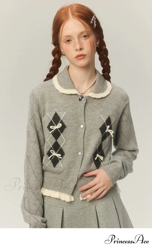Argyle Collar Stylish Buttoned Knitted Cardigan