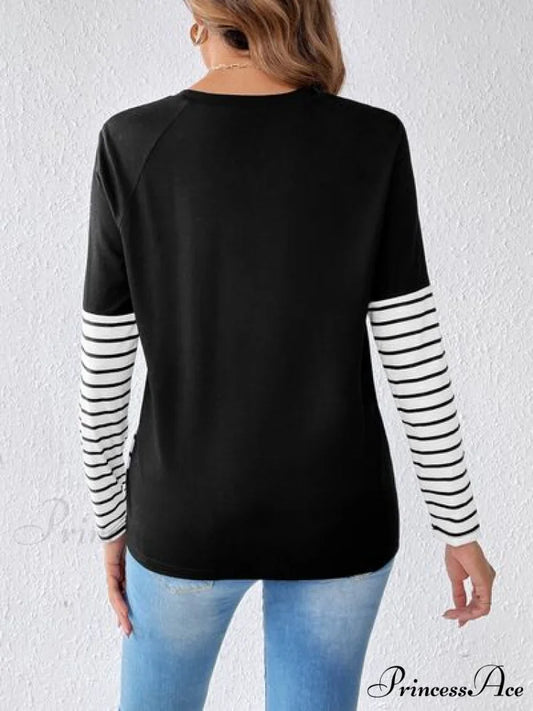 Arm T-Shirt Round Striped Patch with Heart Long Neck