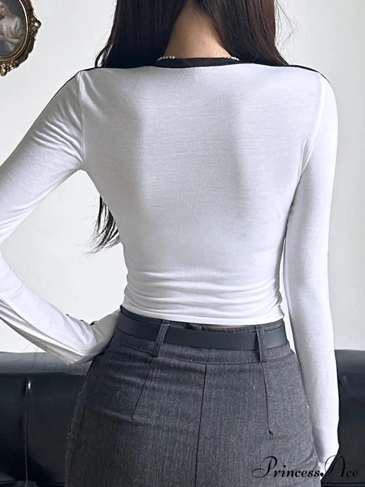 Athletic Different Color Cropped O-Neck Long Sleeve Knit Top knittop-250126