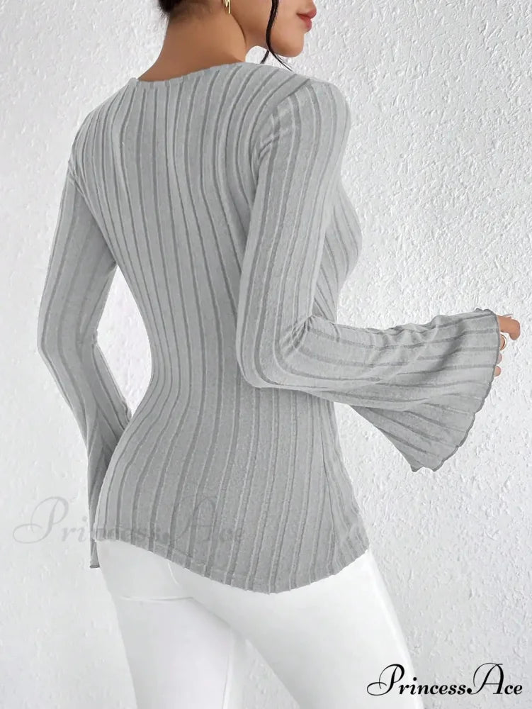 Attractive V-Neck Monochrome Slim Long Sleeve T-shirt Women knittop-250126