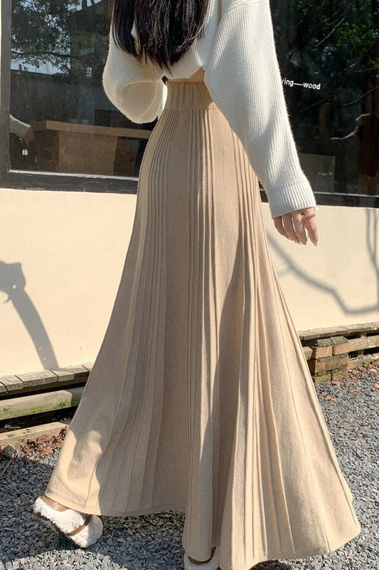 High-Waisted Full Circle Relaxed Skirt