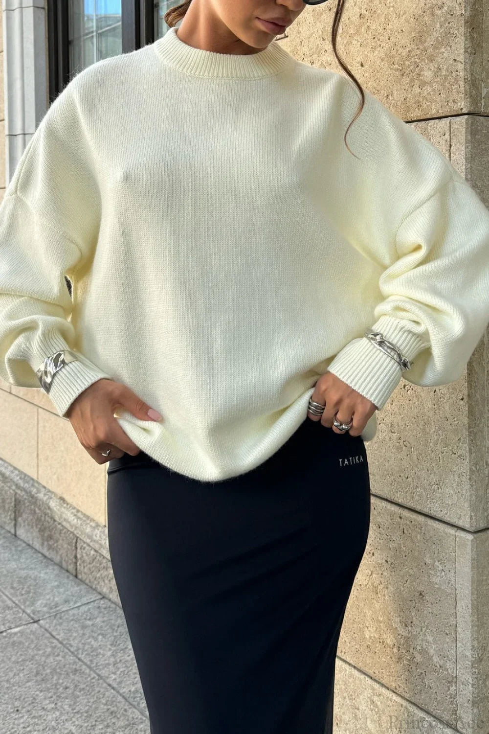 Backless Metal Chain Loose Knit Blouse