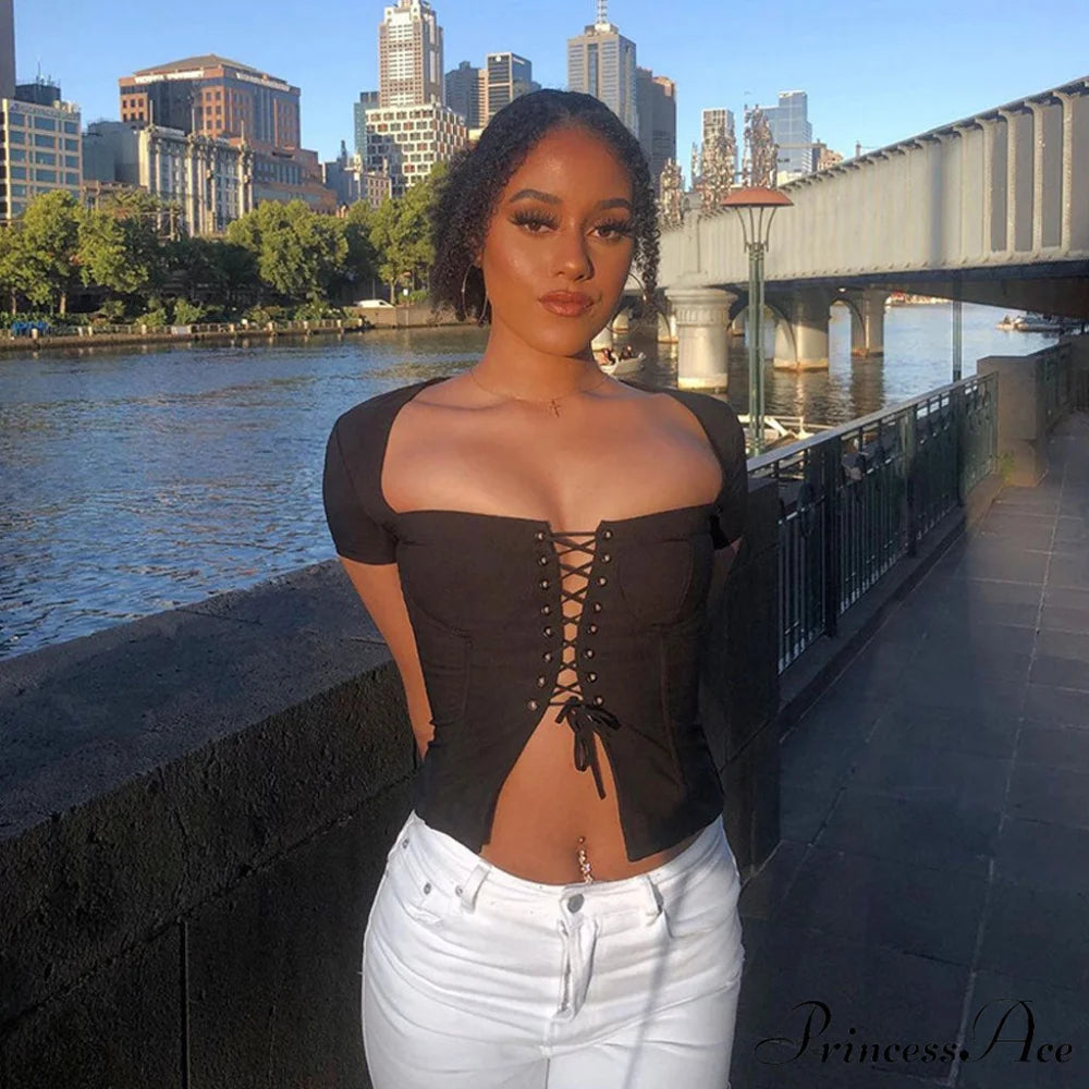 Badge Letter Graceful Printed Crop Top L / Black