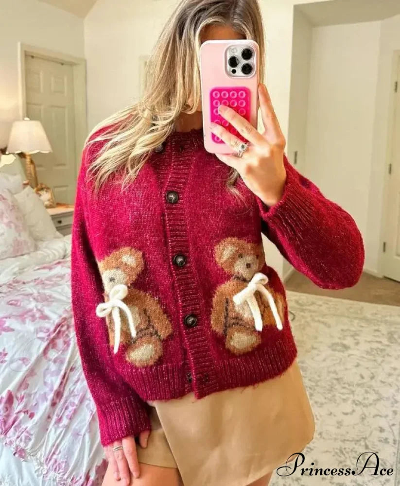 Bear Print Button-Up Circular Neck Knit Cardigan cardiagn-250126