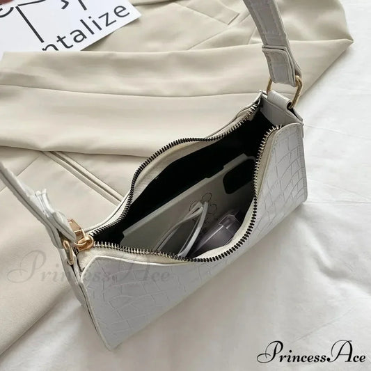 Beautiful Vintage Leather Shopping Shoulder Bag shoulder-250126