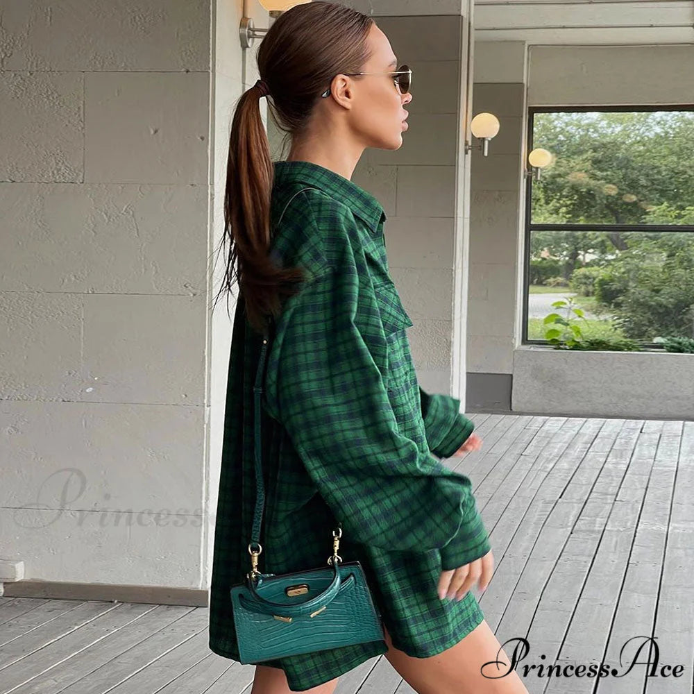 Bishop Sleeve Pointed Trendy Collar Shirt - Brown L / Emerald Green