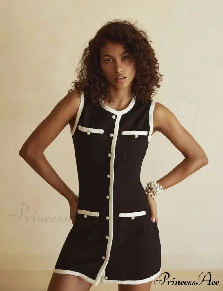 Black Sleeveless Contrast Charming Buttoned Mini Dress