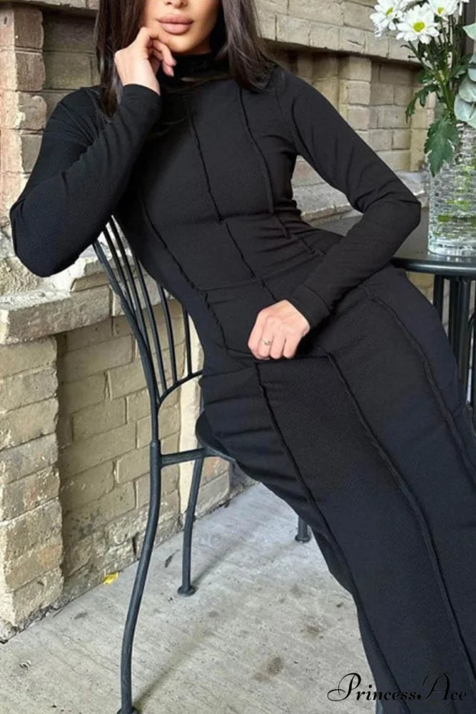 Bodycon Dress with Crew Neck and Slit Black / L