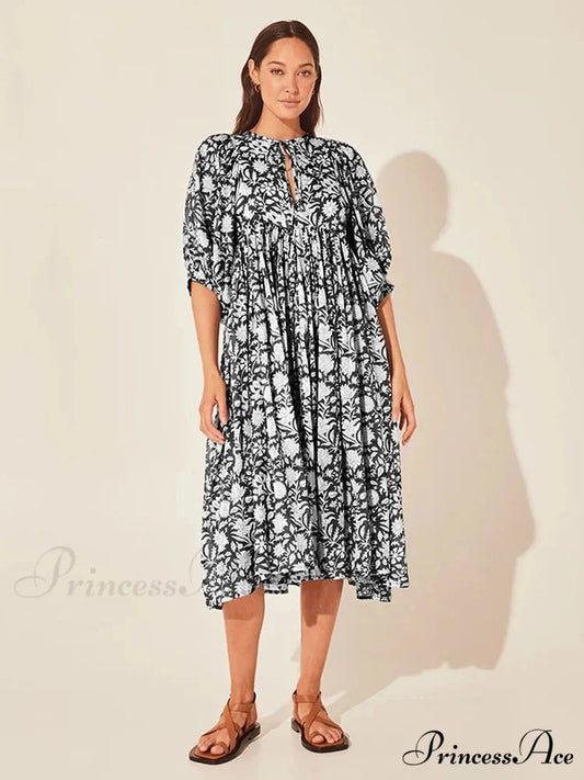 Bohemian Antique Lantern Sleeve Dress Black / S bohodress-250126