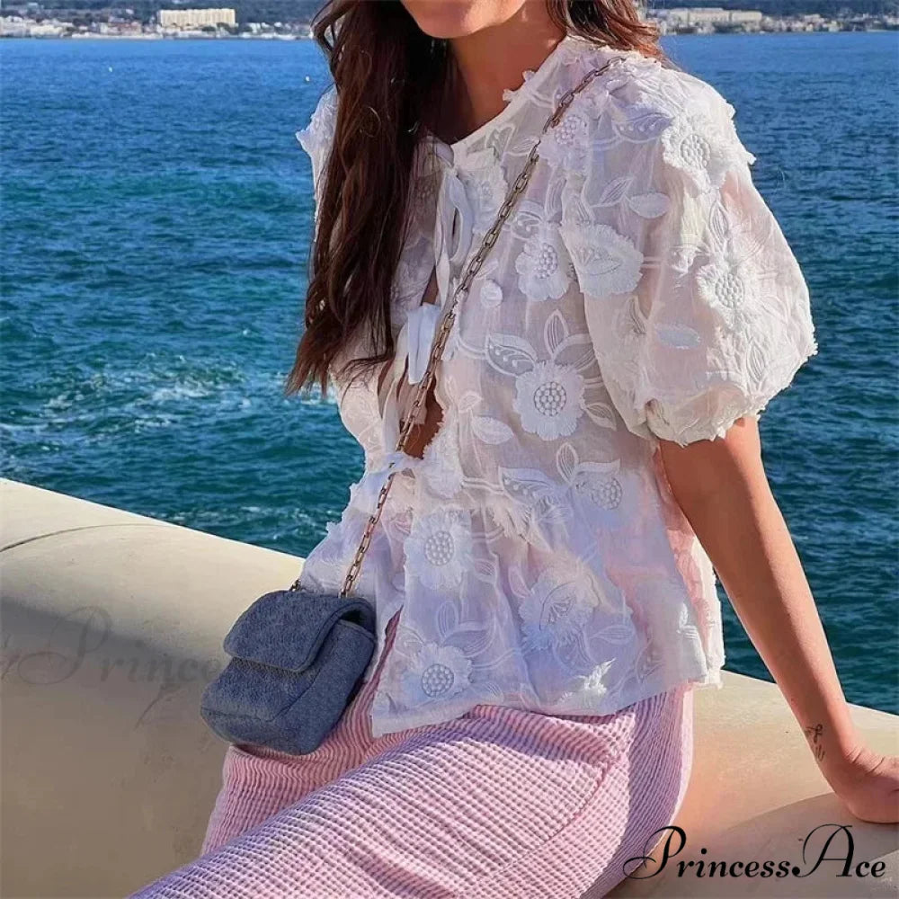 Botanical Stitching Puff Short Sleeve Blouse blouse-250223