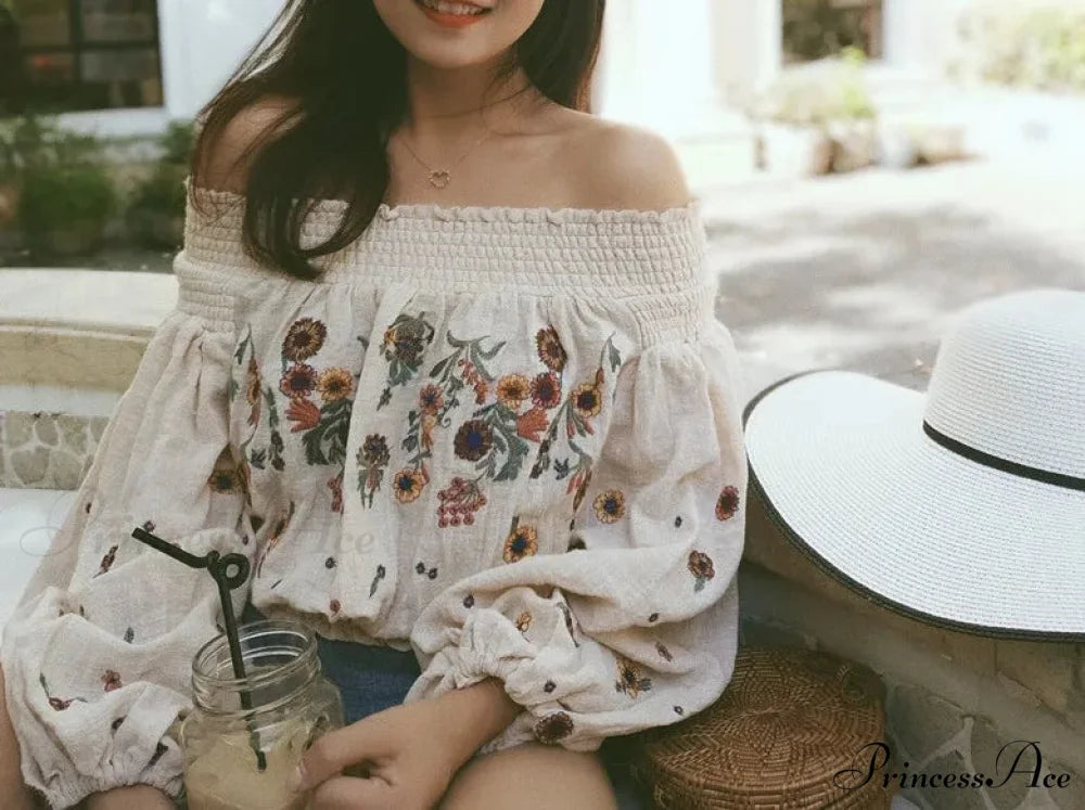 Brief Flower Stitching Off-Shoulder Bohemian Crop Blouse bohoblouse-250126
