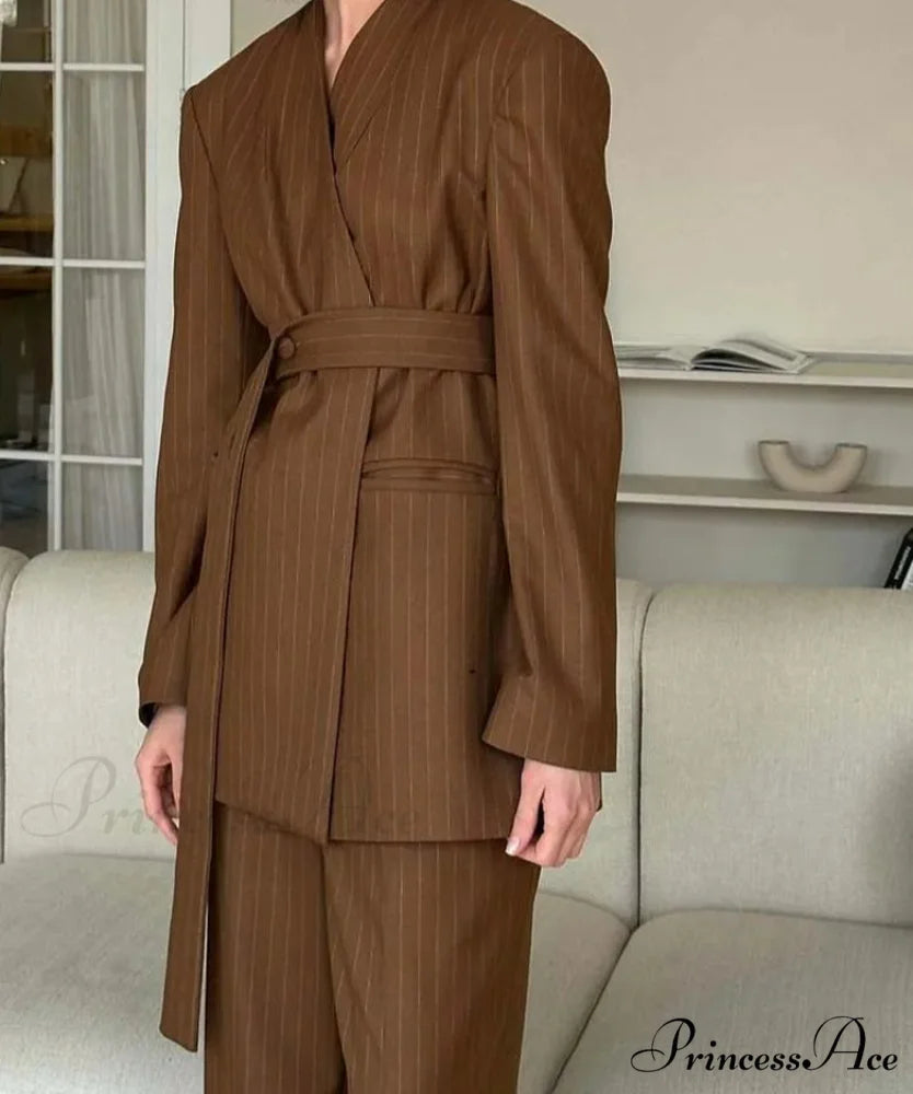 Brown Printed V-Neck Lace-Up Trousers Office Two Piece Set officetwopieceset-250223