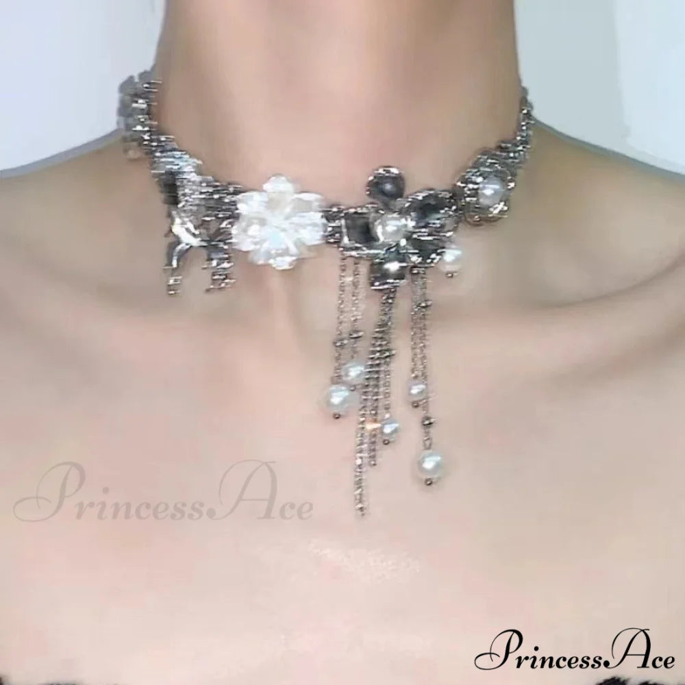 Butterfly Love Pearl Tassel Fashionable Sweet Cool Necklace SILVER