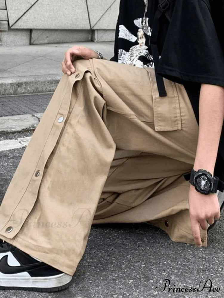Buttoned Pocket Graceful Patch Cargo Pants