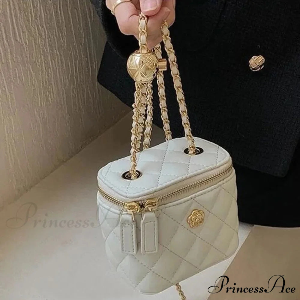 Camellia Diamond Chain Bucket Crossbody White / Small Size crossbody-250126