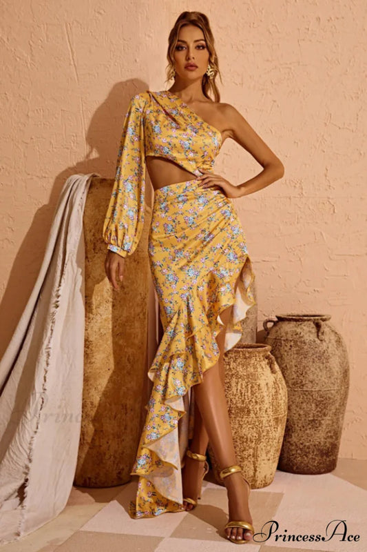 Cassidy One Shoulder Charming Floral Maxi Dress S / Yellow