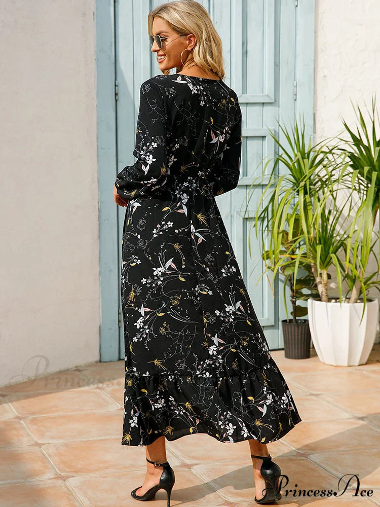 Casual Coastal Long Bohemian Flowered Dress M / BLUE