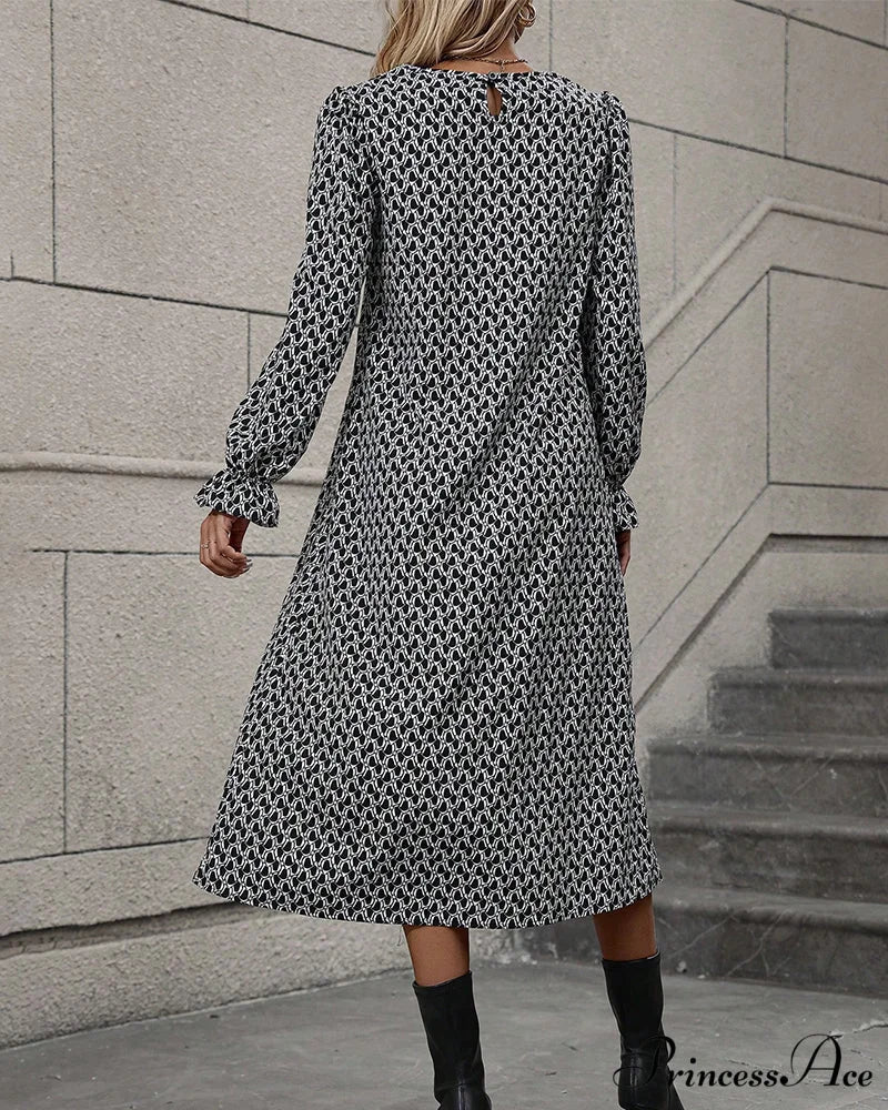 Casual Dress with Round Neck Print