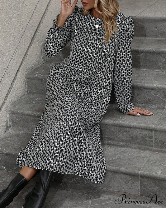 Casual Dress with Round Neck Print Black / S