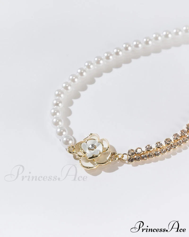 Chain Rose Necklace with Pearl Detail